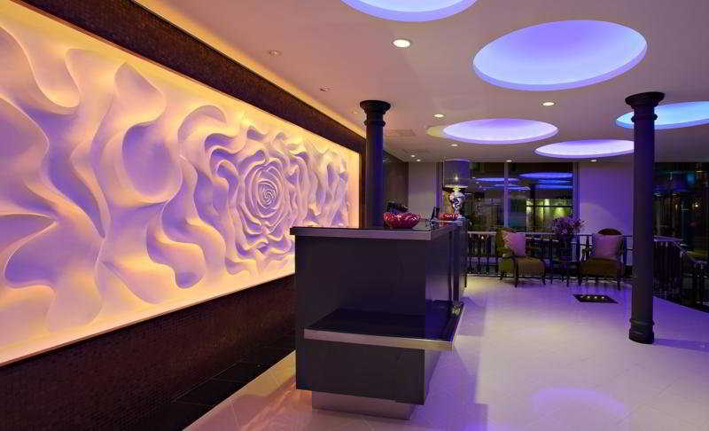 Elite Esplanade Hotel 4*